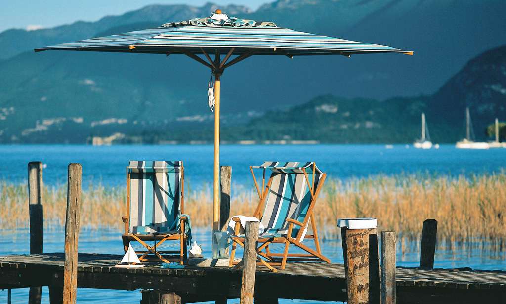 klassischer Sonnenschirm